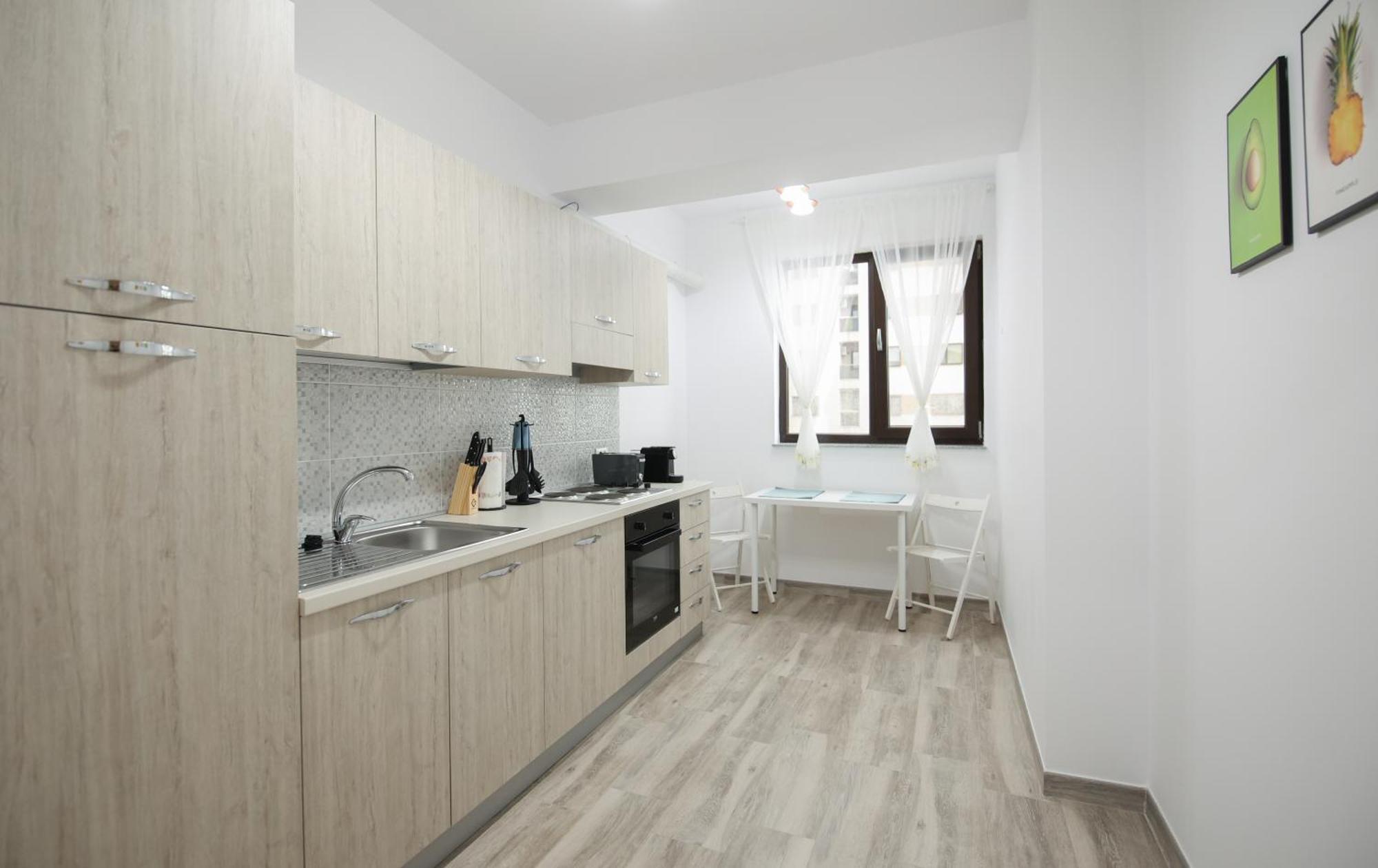 Vitan Central Oasis ---Free Secured Private Parking---Self Check-In-- Bucharest Exterior photo